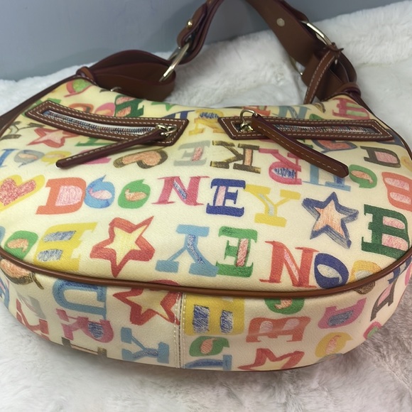 Like New, Auth Dooney and Bourke Circle Hobo Doodle Collection of 2006 rainbow - Picture 8 of 13